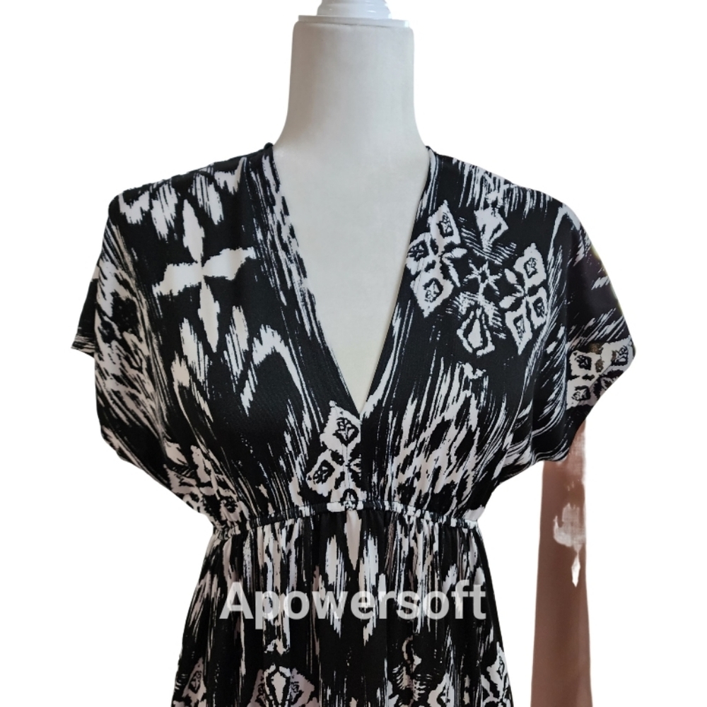 Bongo Black & White Maxi Dress w Lace Back - Picture 3 of 7